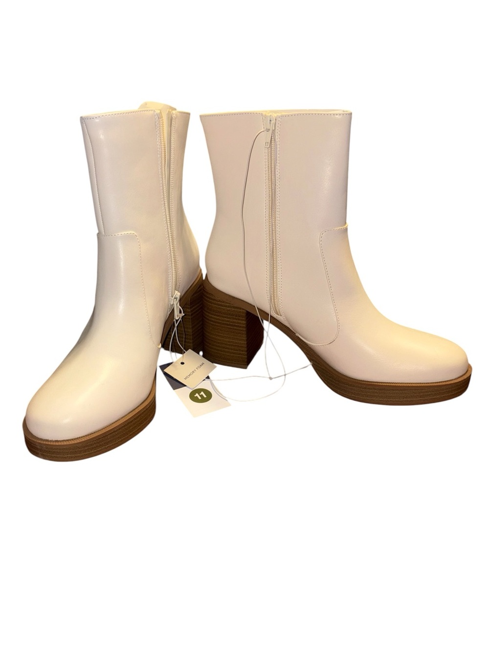 Universal Thread Jenna Boot